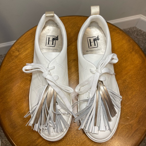 Heather’s Closet Sneakers - Picture 4 of 7